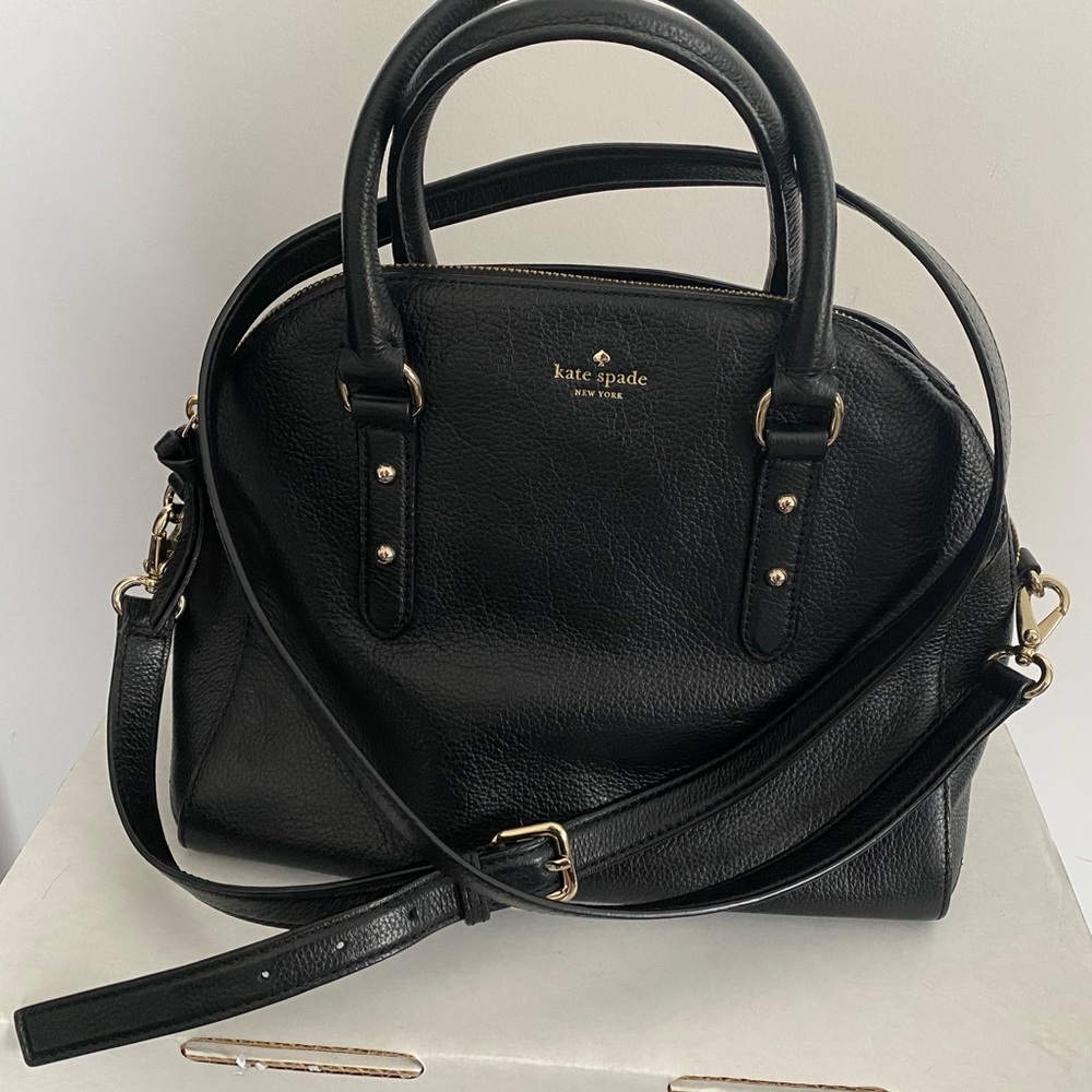 kate spade black satchel in excellent condition!